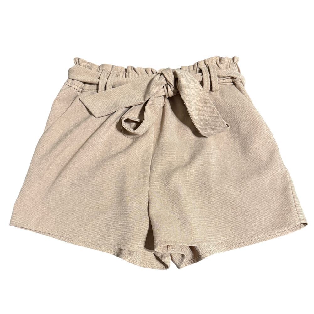 NWT Moon River Size Large‎ Shorts 3” Inseam Beige Neutral Paper Bag Boho Belted